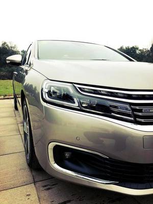 月銷215臺，產(chǎn)品力不輸雅閣，為何雪鐵龍C6車主感嘆 神龍汽車不懂營銷？